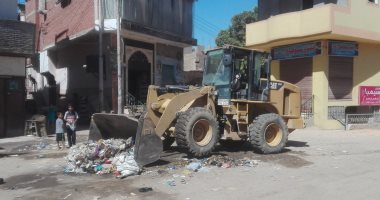 صور.. مدينة إسنا تقود حملات بالمدينة والقرى والطريق الصحراوى الغربى ورفع 50 طن مخلفات صلبة