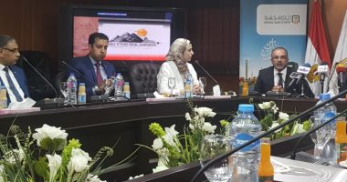 694 لاعباً يشاركون فى بطولة العالم لرواد السلاح.. صور 