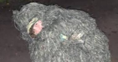 شاهد ماذا فعلت فتاة لالتقاط صور مثالية لأختها
