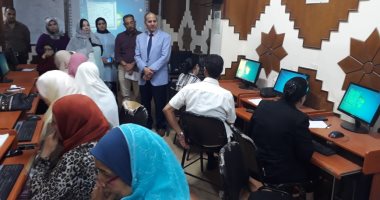 وكيل تعليم الفيوم يتفقد تدريب الإداريين والعاملين بالمديرية على مهارات الحاسوب