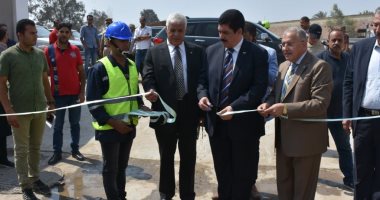 محافظ القليوبية ورئيس شركة المياه يفتتحان محطة مياه الشروق المرشحة بالخانكة