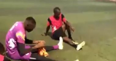 سوبر كورة.. شاهد  أعمال سحر وشعوذة من لاعبى جينيراسيون قبل مواجهة الزمالك
