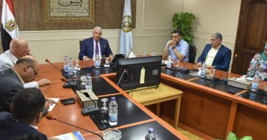 محافظ مطروح يتابع أعمال البرنامج الأوروبى للتنمية الريفية فى المحافظة