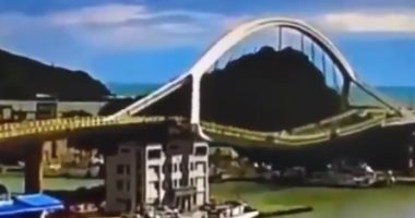 ارتفاع عدد ضحايا انهيار جسر منحدر فى وسط الصين لـ 4 قتلى 