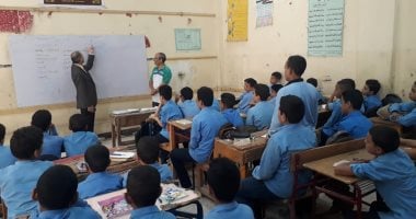 إحالة معلم اللغة العربية بالفيوم الإعدادية للتحقيق