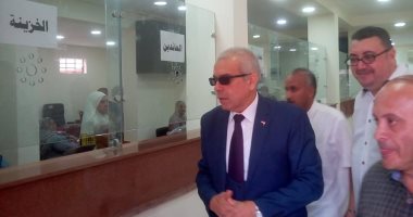 صور ..تعليم القليوبية ينقل عددا من الإدارات للدور الأول للتخفيف على المواطنين