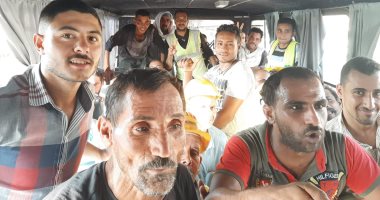 فيديو.. يا حلاوة الإيد الشغالة.. عمال العاصمة الإدارية: احنا وراء مصر ليوم الدين