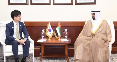 الإمارات وكوريا الجنوبية يبحثان تعزيز العلاقات الثنائية الدفاعية