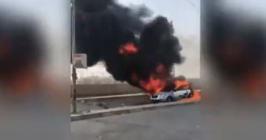 شاهد احتراق سيارة بداخلها أم وطفلتها خلال تظاهرات العراق.. فيديو