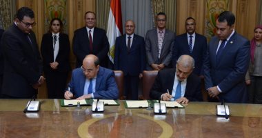 العصار يشهد توقيع مذكرة مع شركة كويتية للتعاون فى نقل تكنولوجيا المدن الذكية