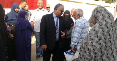 مدير تعليم الإسماعيلية يتفقد مدرسة أرض المشتل ويلتقى عددا من أولياء الأمور