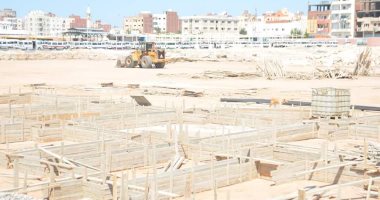 انتهاء أعمال الحفر والبدء فى الانشاءات بسوق خضار الغردقة النموذجى الجديد..صور