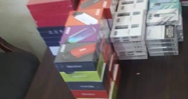 جمارك سفاجا تضبط محاولة تهريب كمية من السجائر والشيش الإلكترونية 