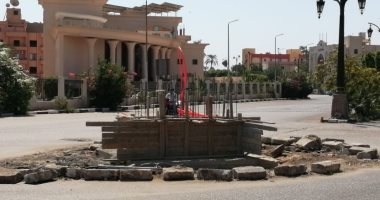 صور.. تطوير وتجديد "ميدان الكومنولث" بالأقصر قبل الموسم السياحى الشتوى