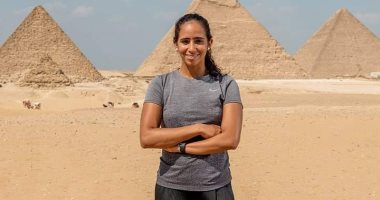 الفراعنة يرفعون شعار مصر بلد الاسكواش أمام الأهرامات قبل انطلاق بطولتى CIB