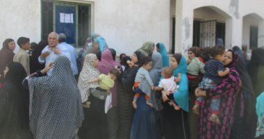 "صحة بنى سويف" تستهدف 1642 مواطن فى قافلة طبية بقرية كوم أبو راضى