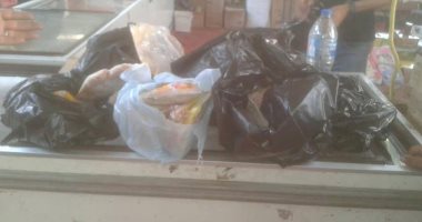 صور.. تحرير 25 محضر تموينى وضبط لحوم وأسماك فاسده فى سوهاج