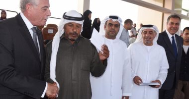 تكريم أصحاب الهجن الفائزة بأول مراكز باليوم الثانى فى مهرجان شرم الشيخ