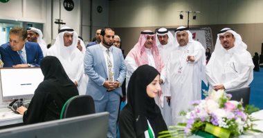 وفد عربى يطلع على النموذج الإماراتى لتنظيم الانتخابات والتصويت الإلكترونى