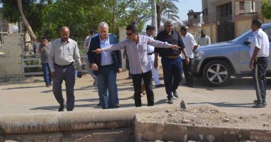 صور.. محافظ الأقصر يوجه بتوصيل الغاز الطبيعى بمدينة أرمنت