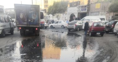قارئ يشكو من انتشار مياه الصرف الصحى بميدان ابن الحكم بالحلمية