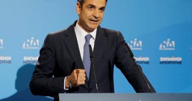 رئيس وزراء اليونان لبومبيو: تركيا تنتهك حقوق قبرص السيادية 