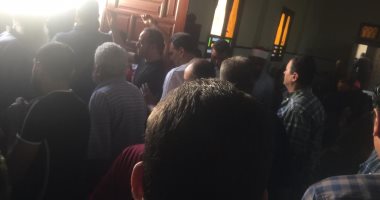 صور.. رموز التحكيم أبرز الحضور فى جنازة والد جمال الغندور