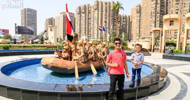 المصريون وأطفالهم فى بانوراما حرب أكتوبر بالذكرى الـ46 للنصر