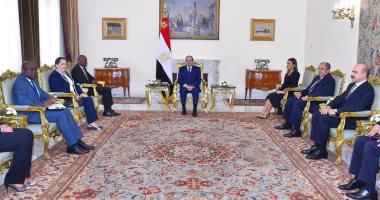 السيسى لرئيس "إيفاد": نتطلع للعمل مع الصندوق من أجل تحويل مصر إلى مركز إقليمي لإدارة أعمال التنمية الزراعية بالمنطقة.. ومهتمون باستقدام التكنولوجيات الزراعية الحديثة واستشراف سُبل الاستخدام الرشيد للموارد