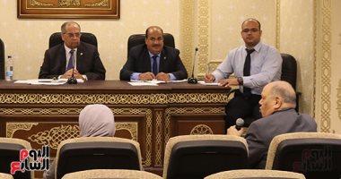 اقتصادية البرلمان تقرر استدعاء الوزراء: المواطن المصرى أولوية اللجنة بدور الانعقاد الخامس