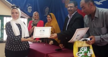 "بنها التعليمية" تفوز بدرع التفوق والتميز فى التربية الموسيقية على مستوى الجمهورية