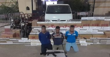 ضبط عصابة لسرقتها سيارة محملة بالسجائر في أسيوط