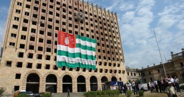 رئيس أبخازيا المنتخب يتولى مهام منصبه رسميا