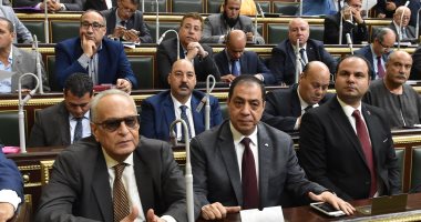 صور.. البرلمان يستمع اليوم إلى بيان هام من الحكومة