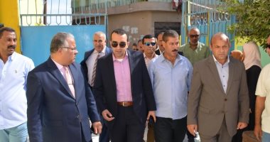صور.. نائب محافظ الإسماعيلية يتفقد مستشفى القنطرة غرب وعدد من المدارس