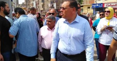  محافظ الشرقية يتفقد منافذ المنتجات الغذائية ويأمر بتشغيل موقف أبو حاكم الجديد 