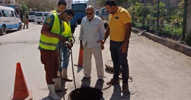 حملات بالقاهرة لتطهير بالوعات الصرف الصحى استعدادا لموسم الشتاء