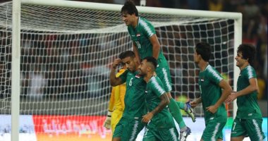 الفيفا يطلب من العراق اختيار أرض محايدة لمباريات أسود الرافدين 