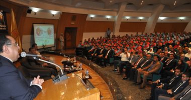 جامعة حلوان تعقد ندوة بعنوان "أكتوبر حكاية نصر".. صور 