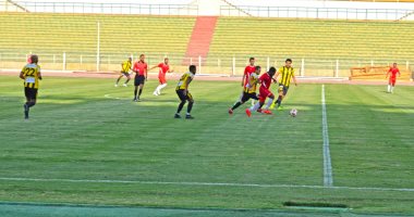 محسن صلاح وعادل فتحي يشهدان ودية المقاولون امام البنك الاهلي
