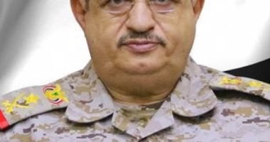 وزير الدفاع اليمنى: المعركة تفرض على الجميع توحيد الجهود لبناء دولة اتحادية 