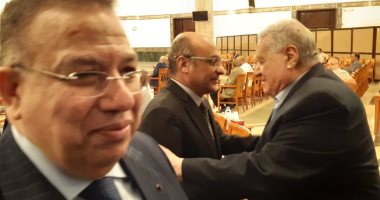 عمر مروان والسيد الشريف فى عزاء شقيقة الفريق جلال هريدى رئيس حزب حماة الوطن