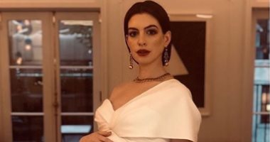 آن هاثاوى تغير مفهومنا عن ملابس الحمل.. شاهدى صور إطلالتها الأخيرة 