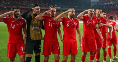 سوبر كورة.. اليويفا يفتح تحقيقا ضد لاعبى المنتخب التركى بسبب جيش أردوغان