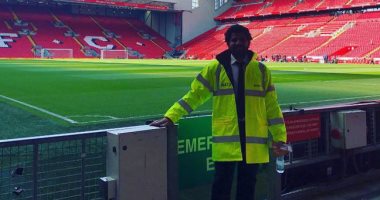 شبيه محمد صلاح يروي مواقف طريفة تعرض لها فى ليفربول