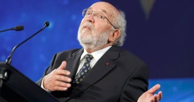 عالم الفيزياء الحاصل على نوبل: هجرة البشر إلى كوكب بديل للأرض فكرة غبية