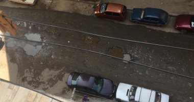  قارئ يشكو تراكم مياه الصرف الصحى بشارع منشية التحرير بعين شمس
