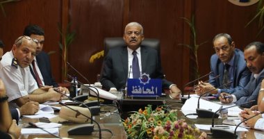 صور.. الموافقة على تقنين أوضاع عدد من الأراضى الزراعية والمبانى بالسويس