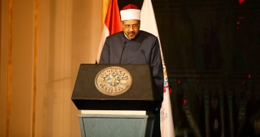 صور.. مستشار المفتى: لولى الأمر سلطة تقييد الخلاف الفقهى بالاختيار من بين الآراء