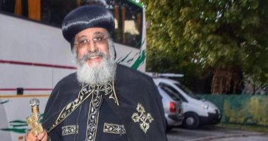 البابا تواضروس يعود لخدمته المفضلة ويحتضن أطفال باريس خلال زيارته لفرنسا